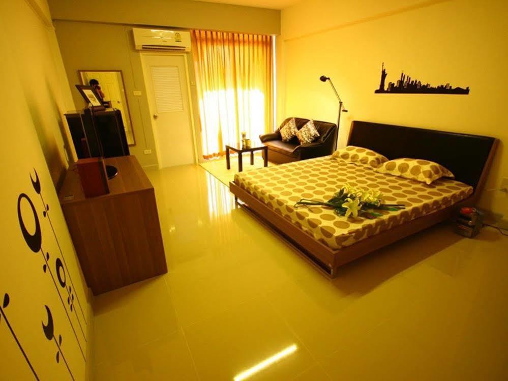 At Home Phetkasem Bangkok Dış mekan fotoğraf